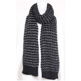 Knitted Scarf 07